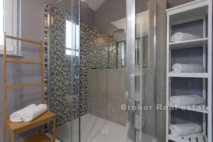 Image No.15-4 Bed Villa for sale