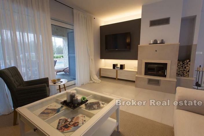 Image No.8-4 Bed Villa for sale