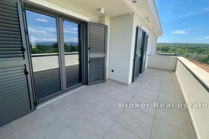 Image No.17-4 Bed Villa for sale