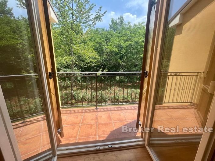 Image No.12-4 Bed Villa for sale