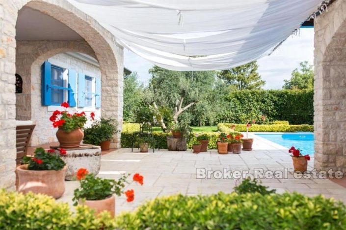 Image No.18-3 Bed Villa for sale