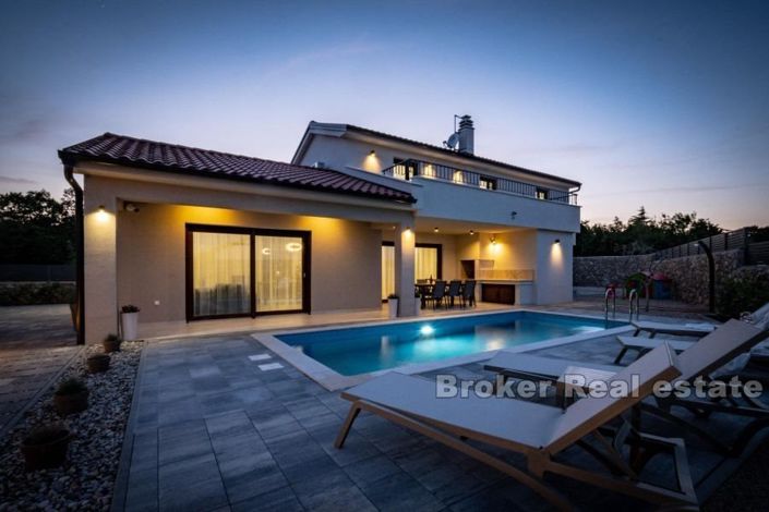 Image No.14-3 Bed Villa for sale