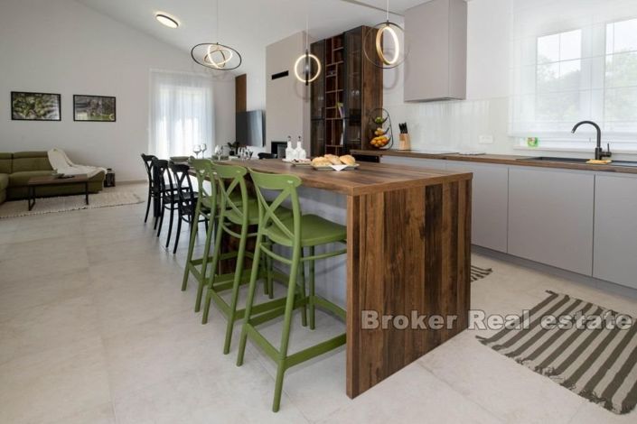 Image No.5-3 Bed Villa for sale