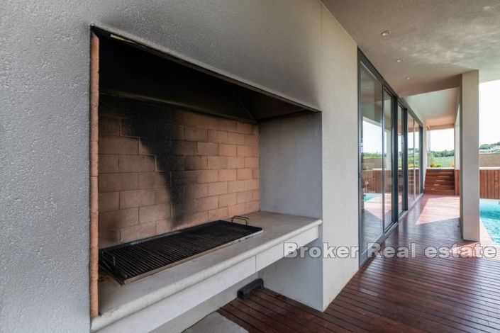 Image No.17-4 Bed Villa for sale