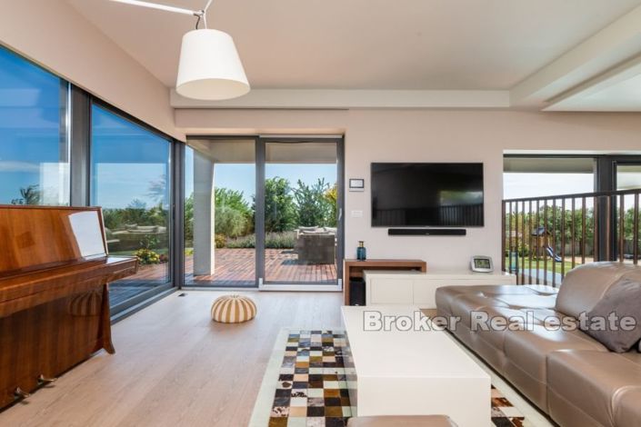 Image No.5-4 Bed Villa for sale