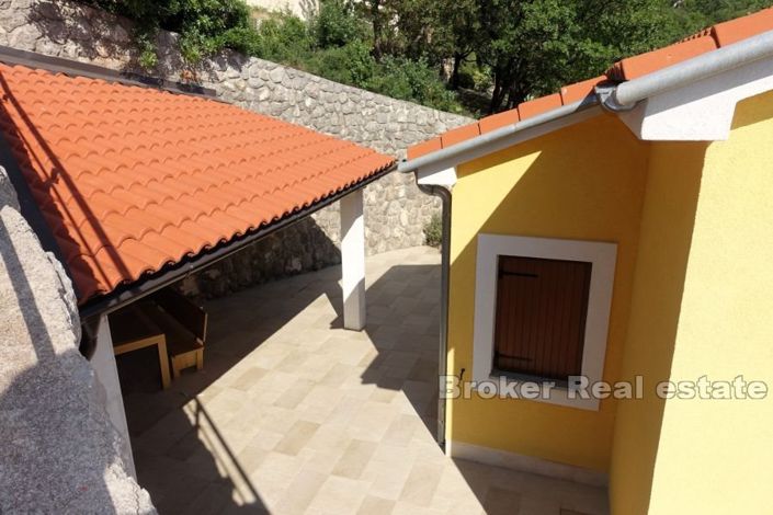 Image No.8-Villa de 5 chambres à vendre à Senj