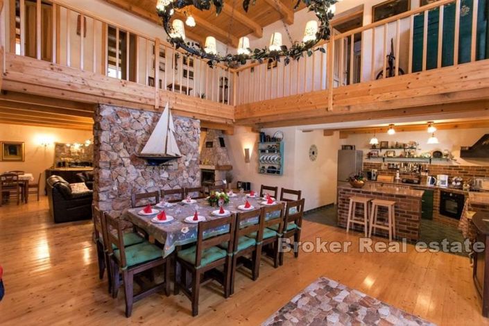 Image No.2-Villa de 7 chambres à vendre à Primorje-Gorski Kotar