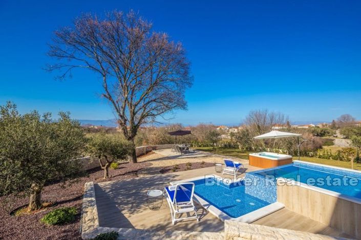 Image No.12-4 Bed Villa for sale