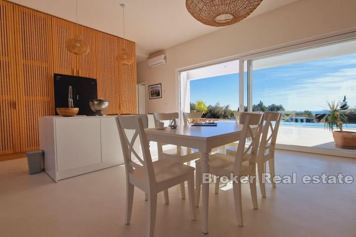 Image No.2-3 Bed Villa for sale