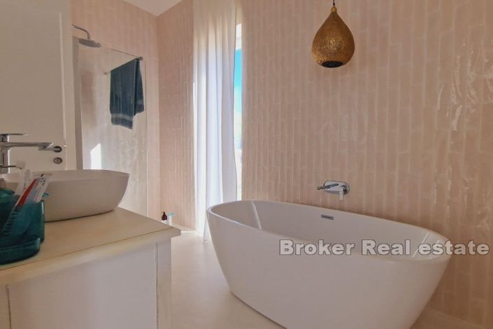 Image No.7-3 Bed Villa for sale