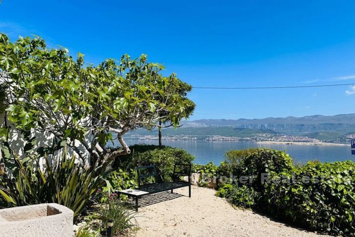 Image No.8-3 Bed Villa for sale