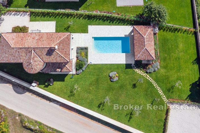 Image No.19-3 Bed Villa for sale