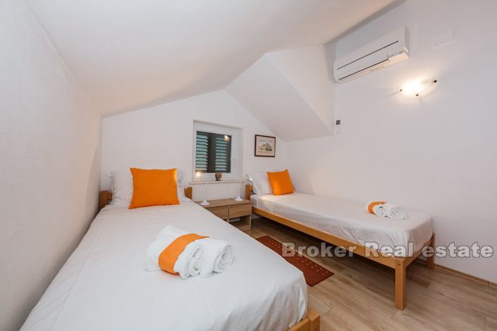 Image No.10-4 Bed Villa for sale