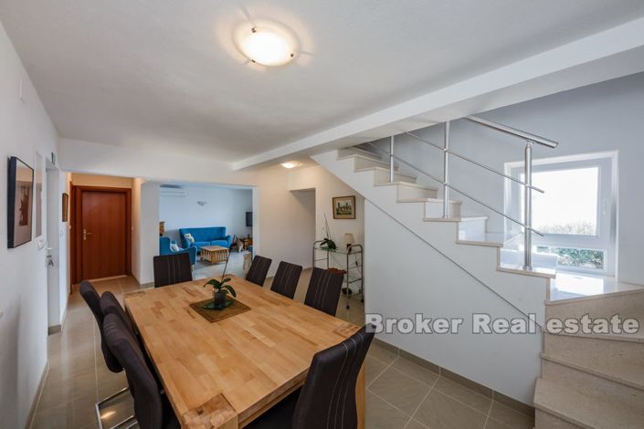 Image No.6-4 Bed Villa for sale