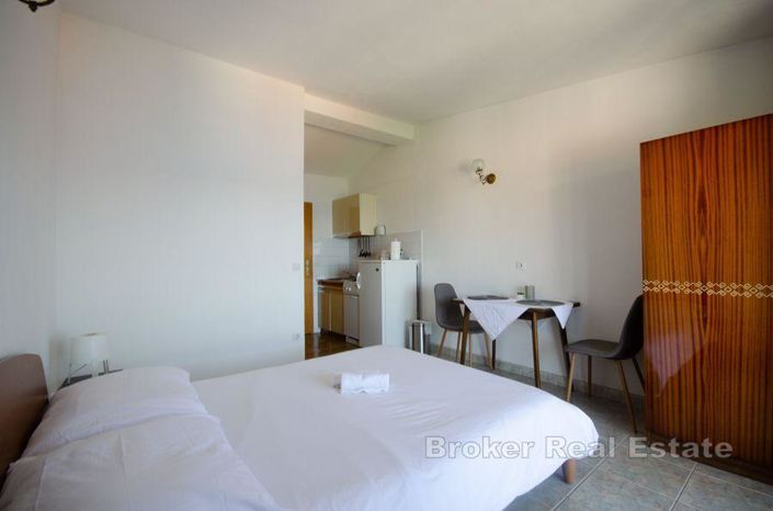 Image No.11-8 Bed Villa for sale