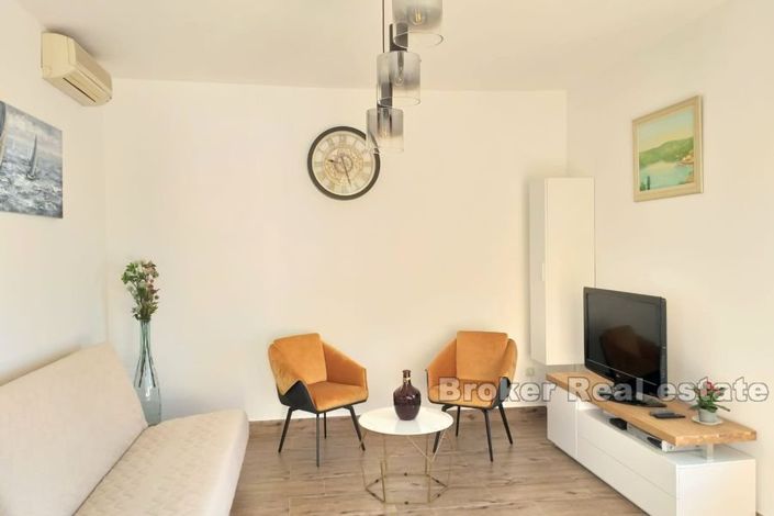 Image No.9-7 Bed Villa for sale