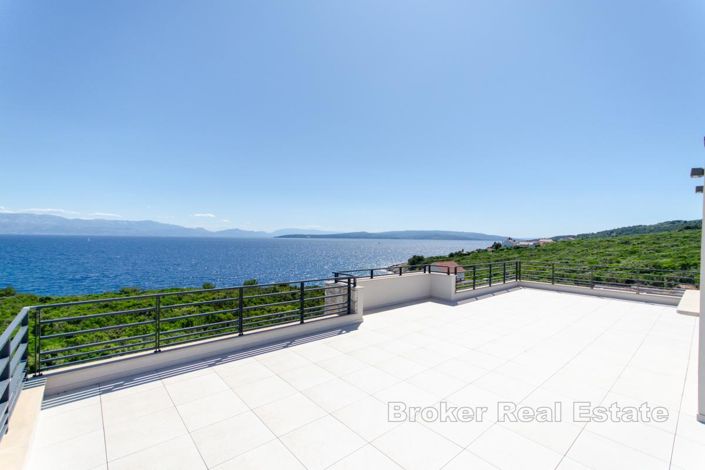 Image No.26-8 Bed Villa for sale