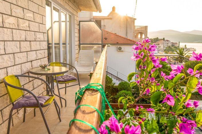 Image No.3-Villa de 5 chambres à vendre à Ciovo