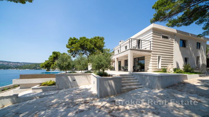 Image No.7-5 Bed Villa for sale