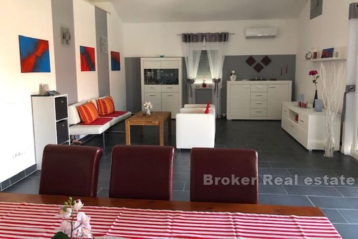 Image No.3-2 Bed Villa for sale