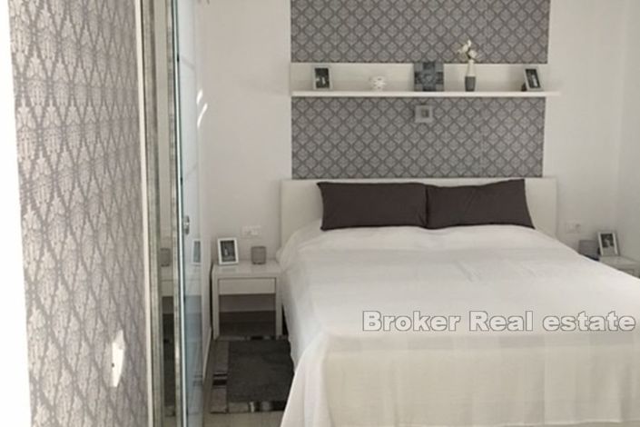 Image No.9-2 Bed Villa for sale