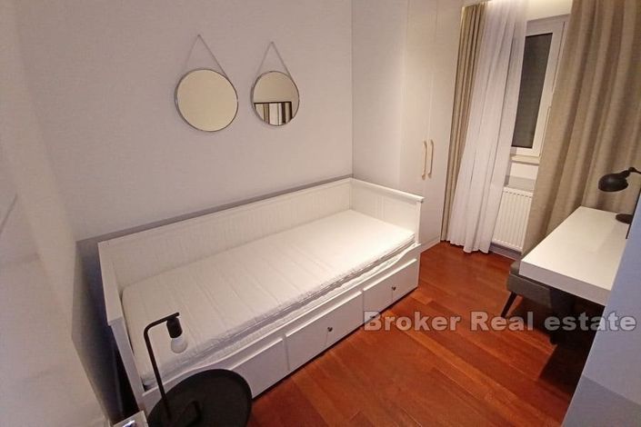 Image No.9-Villa de 7 chambres à vendre à Rogoznica