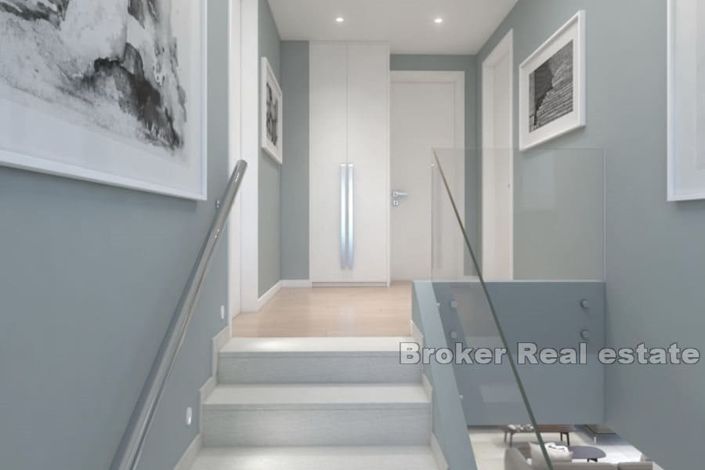 Image No.10-3 Bed Villa for sale