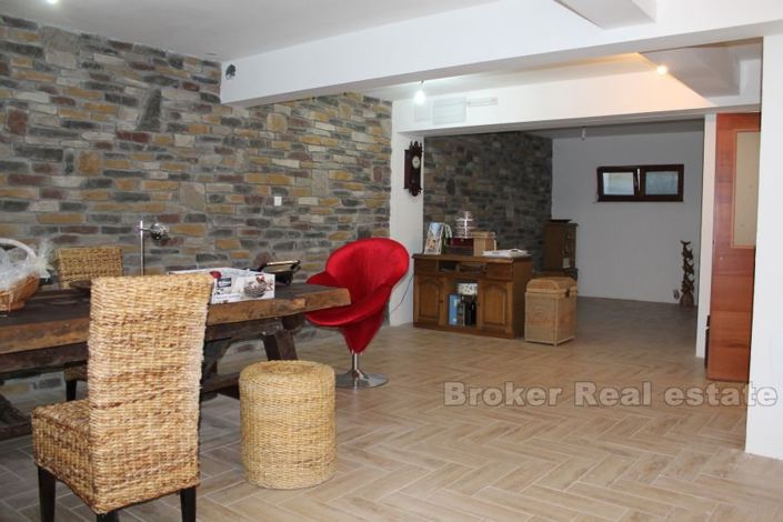 Image No.11-Villa de 4 chambres à vendre à Zadar