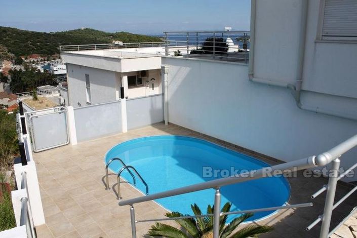 Image No.6-6 Bed Villa for sale