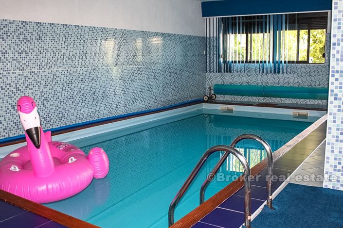 Image No.15-Un hôtel de 20 chambres à vendre à Omiš