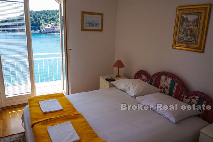 Image No.6-22 Bed Villa for sale