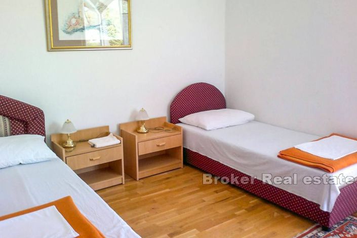 Image No.9-22 Bed Villa for sale