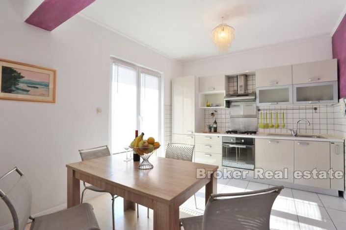 Image No.6-Villa de 9 chambres à vendre à Kaštel Stari