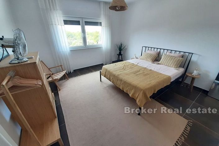 Image No.4-4 Bed Villa for sale