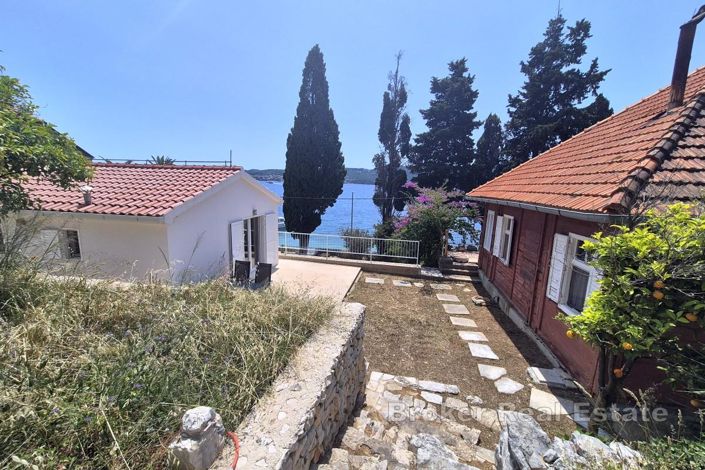 Image No.2-3 Bed Villa for sale