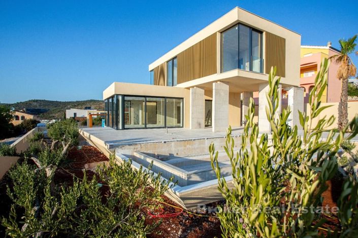 Image No.11-3 Bed Villa for sale