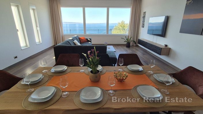 Image No.8-Villa de 4 chambres à vendre à Omiš