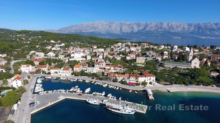 Image No.18-10 Bed Villa for sale