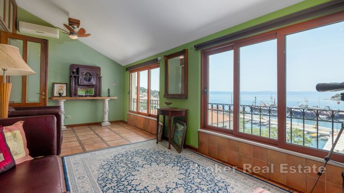 Image No.5-10 Bed Villa for sale