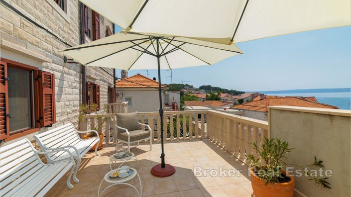 Image No.6-10 Bed Villa for sale