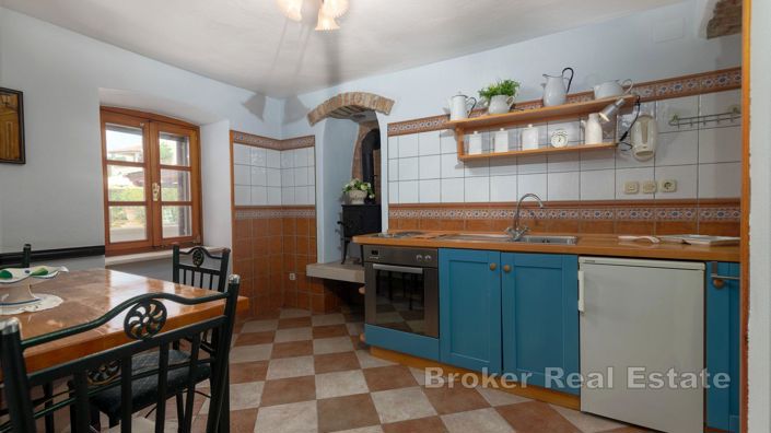 Image No.7-10 Bed Villa for sale