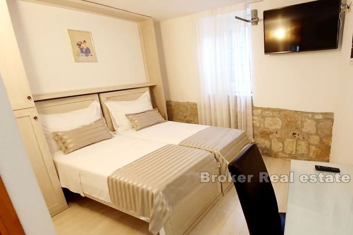 Image No.6-5 Bed Villa for sale