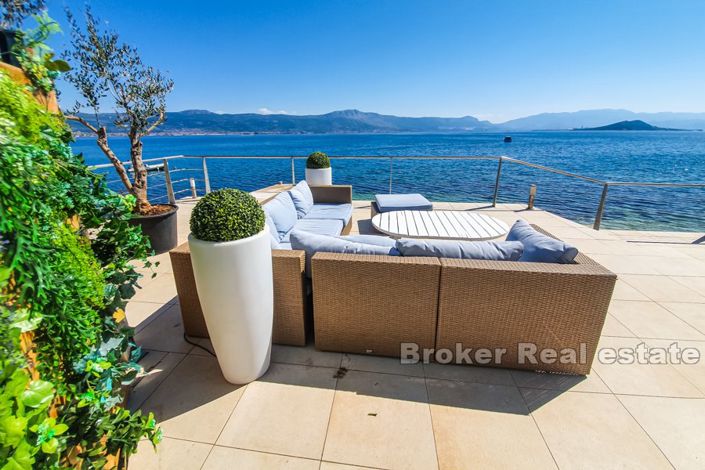 Image No.2-Villa de 5 chambres à vendre à Ciovo