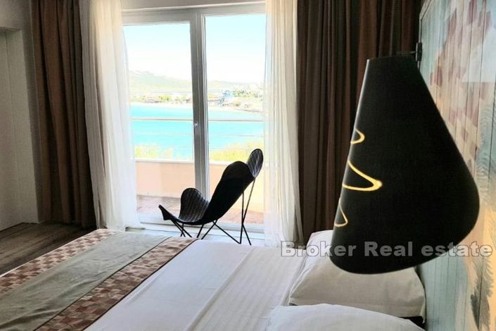 Image No.7-10 Bed Villa for sale