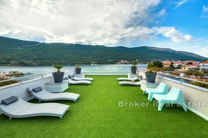 Image No.3-7 Bed Villa for sale