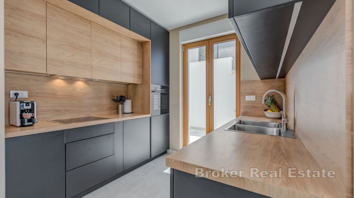 Image No.12-Villa de 4 chambres à vendre à Makarska