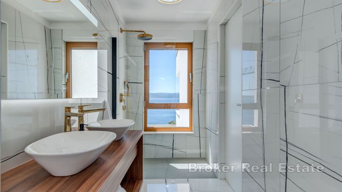 Image No.23-Villa de 4 chambres à vendre à Makarska