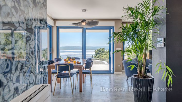 Image No.9-4 Bed Villa for sale