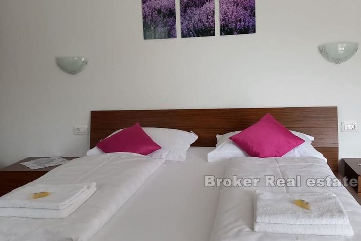 Image No.8-5 Bed Villa for sale