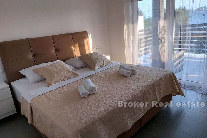 Image No.9-Villa de 4 chambres à vendre à Policnik